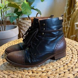 Pikolinos Lace Up Boot